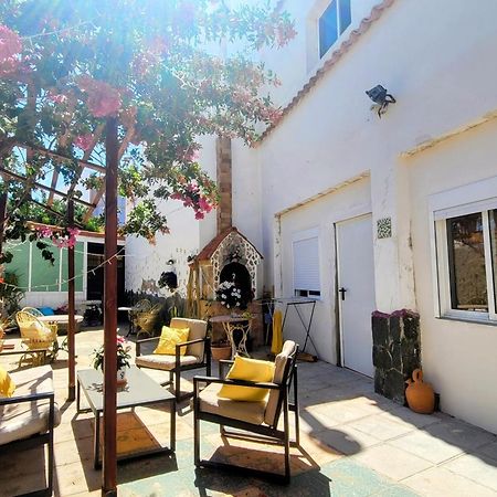 Eden Guesthouse Sardina Exteriör bild