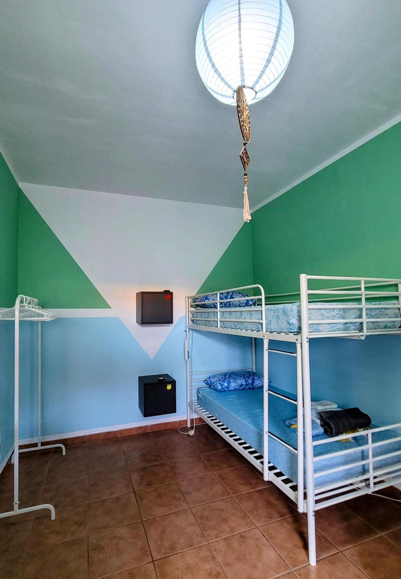 Eden Guesthouse Sardina Exteriör bild