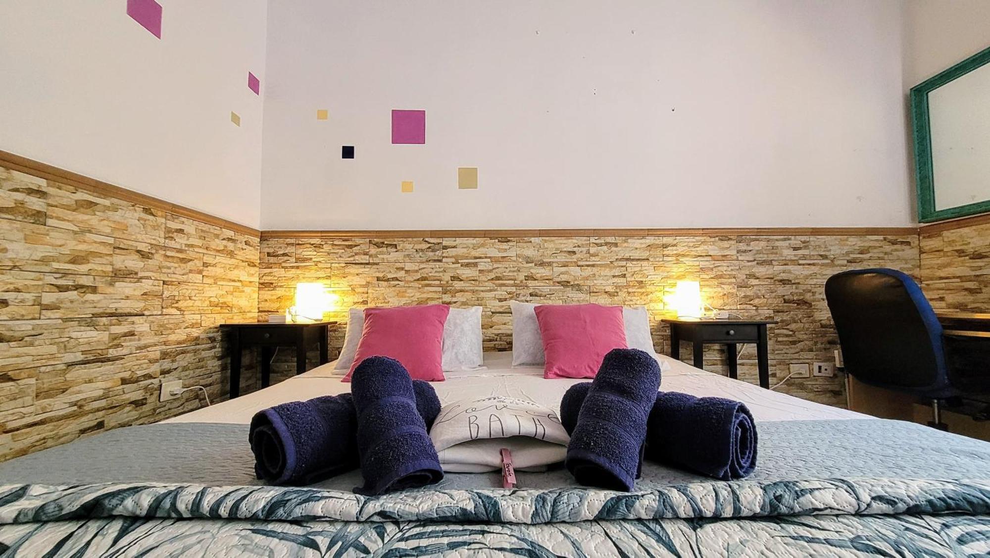 Eden Guesthouse Sardina Exteriör bild
