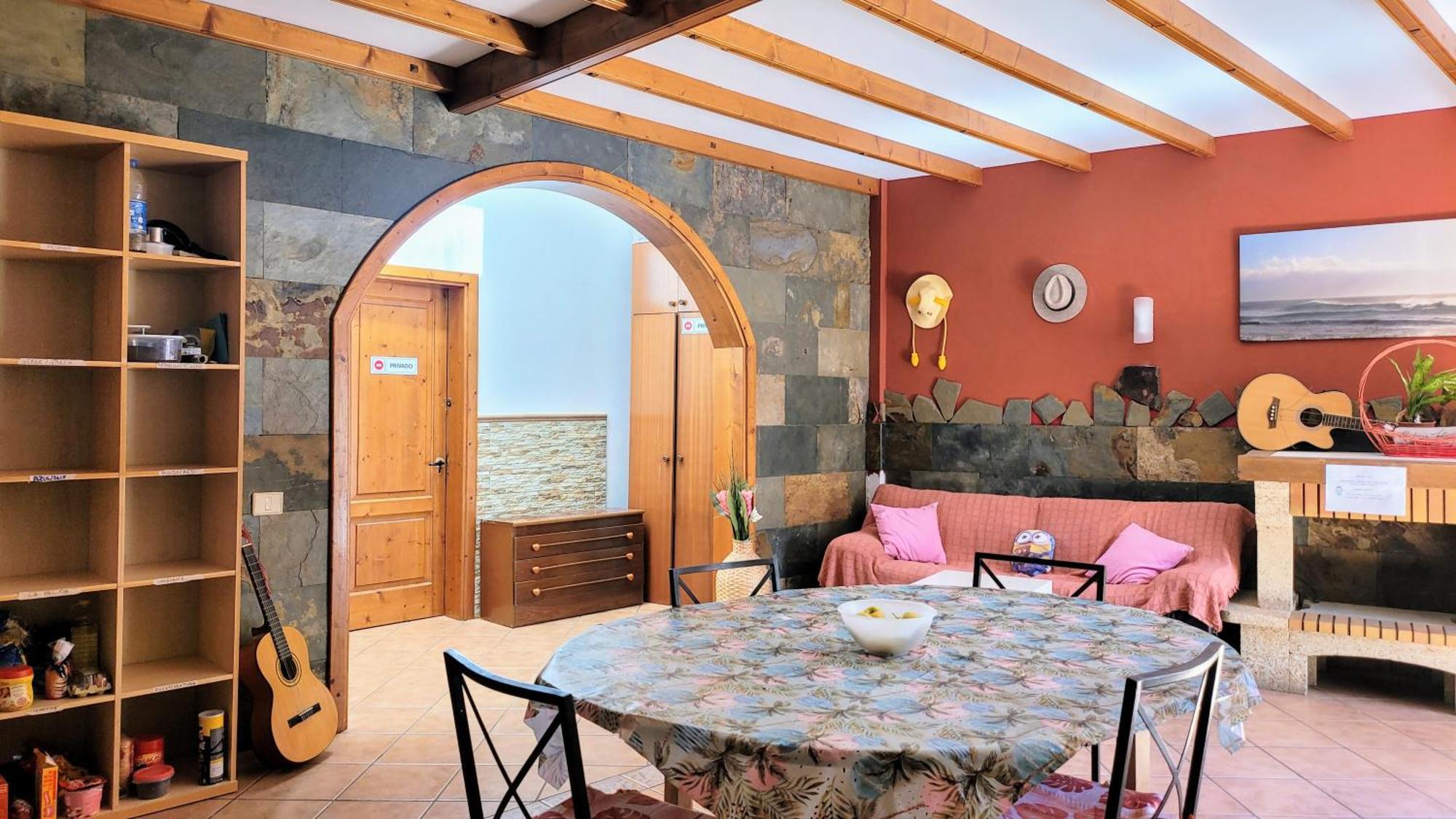 Eden Guesthouse Sardina Exteriör bild
