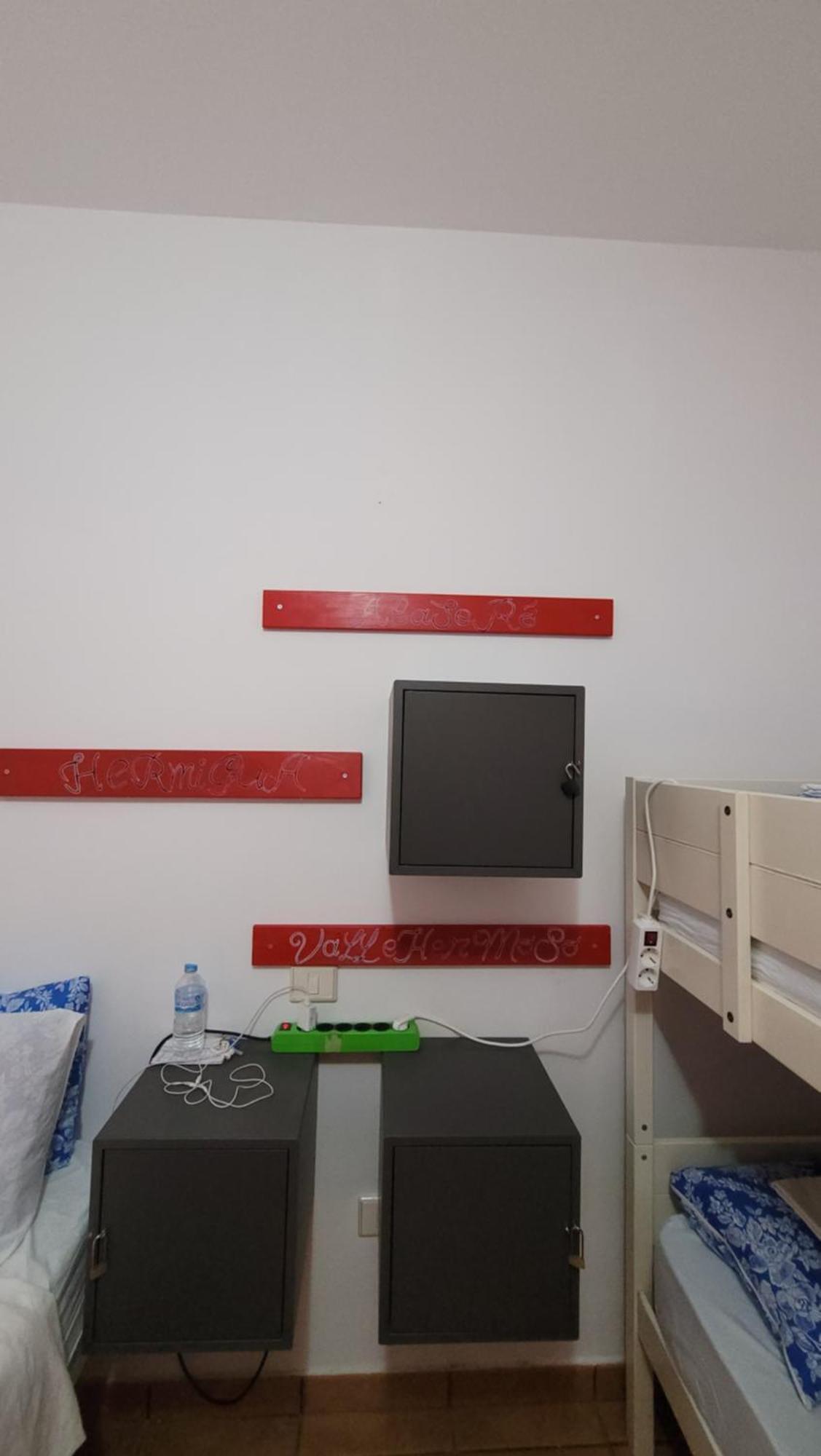 Eden Guesthouse Sardina Rum bild