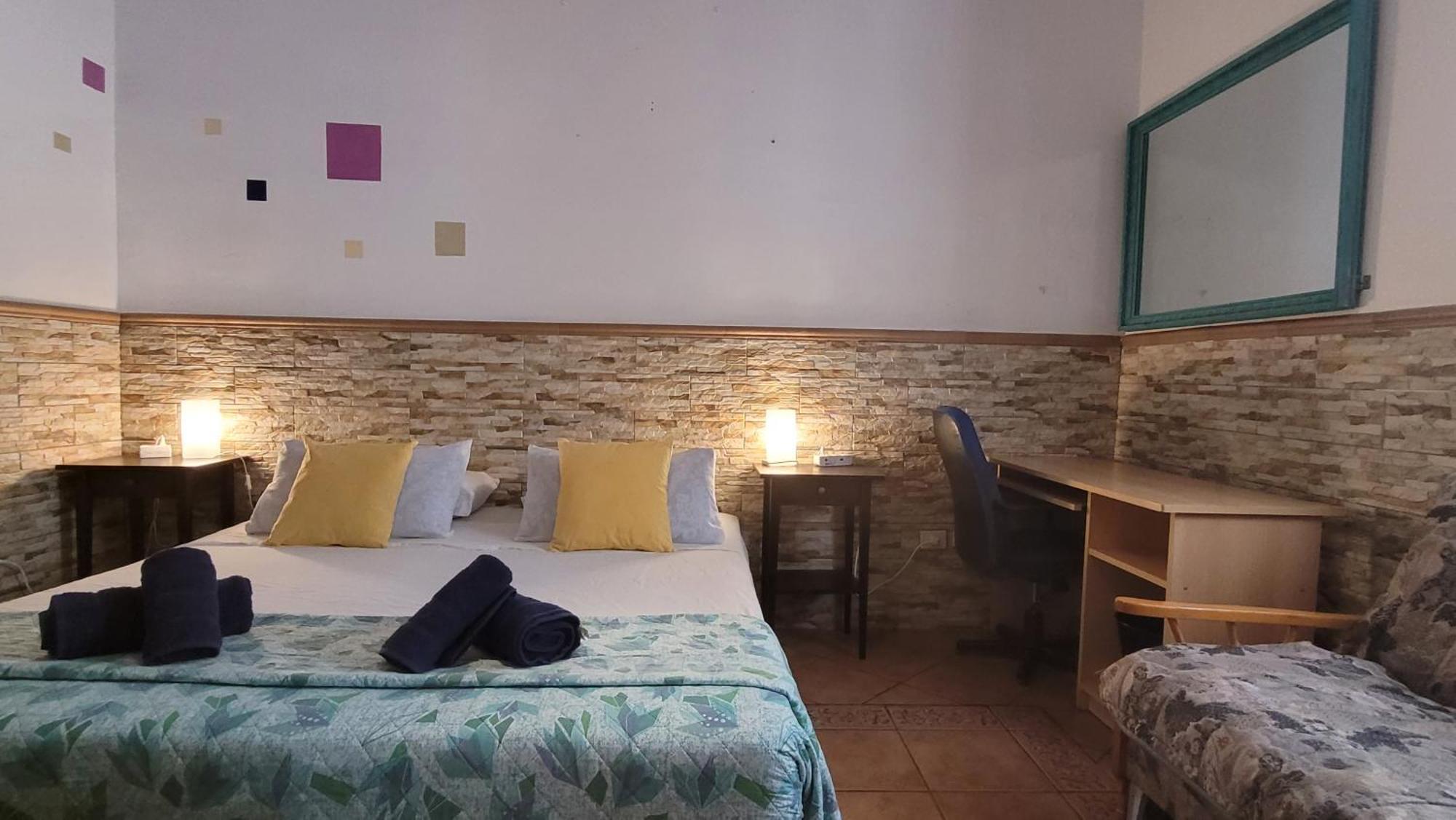 Eden Guesthouse Sardina Exteriör bild